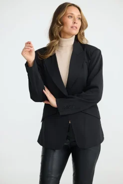 Brave & True Roxie Blazer- Black