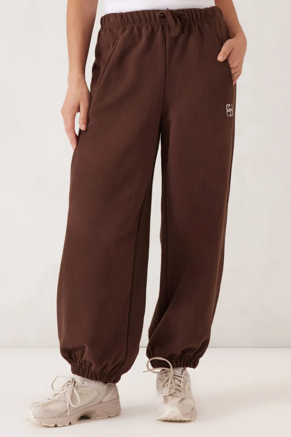 Ceres Life Bowie Barrell Leg Trackpant - Chocolate