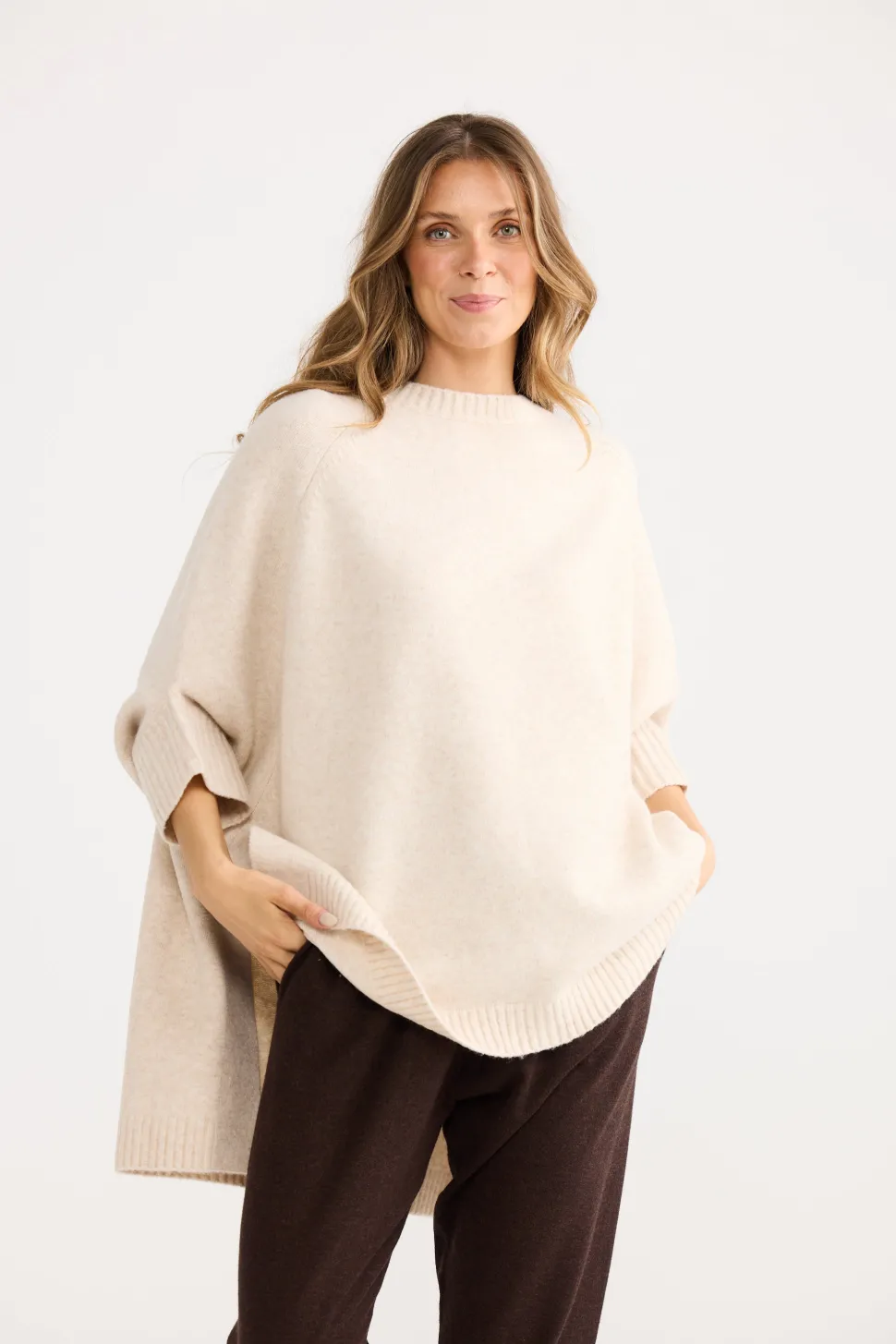 Home Love Cinder Poncho - Oat
