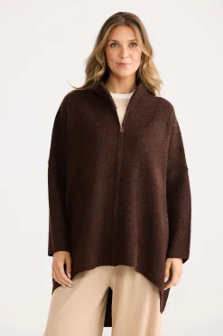 Home Love Woodside Poncho - Chocolate