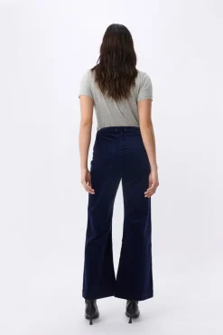 Kireina Freya Velvet Jean - Navy