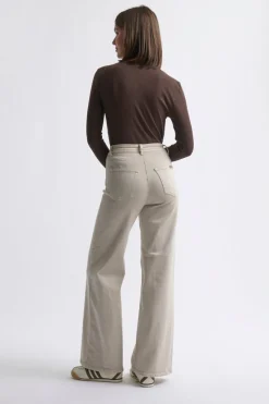 Kireina Harper Jean Leather Pocket - Sand