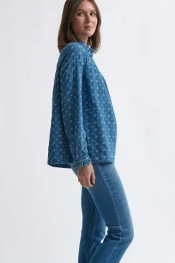 Kireina Tamara Shirt - Denim with Flower
