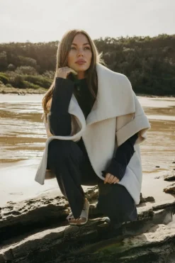 Talamaya Sherpa Cuddle Coat - Chalk