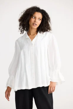 The Shanty Aeris Shirt - White