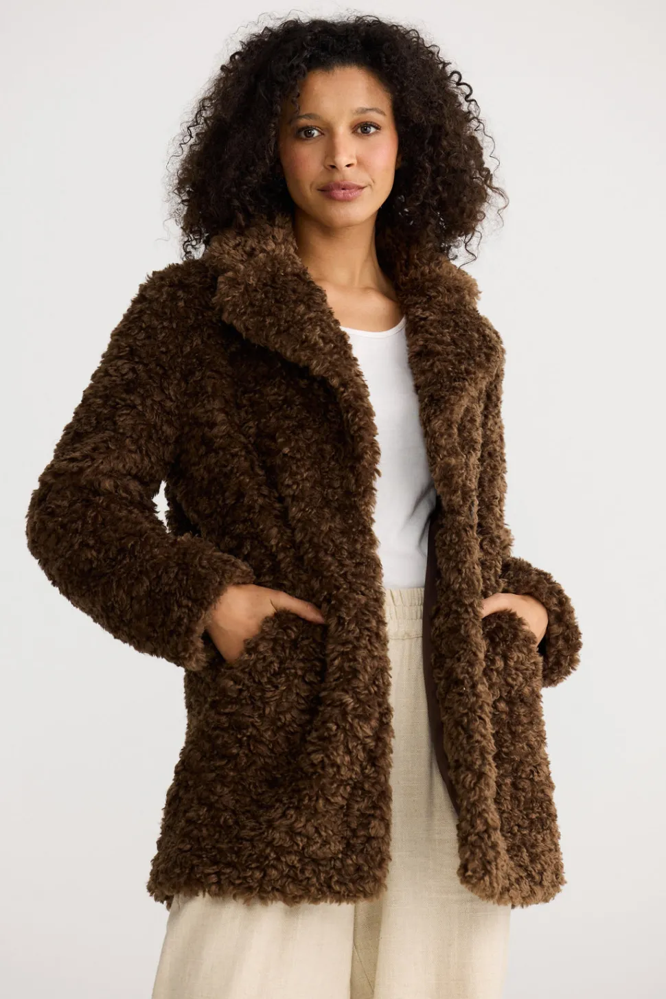The Shanty Cadiz Jacket - Chocolate